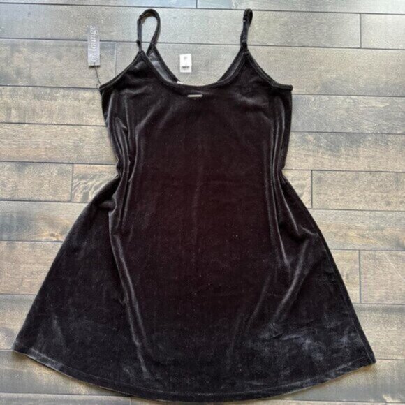 LaVie En Rose Lounge Nightie - New with tags - Picture 2 of 3